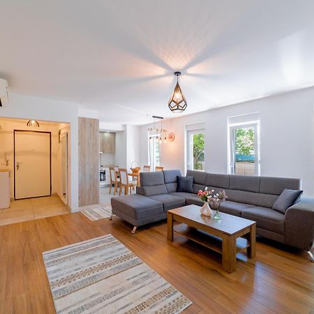 Casper B&B Luxury Apartments SJJ Exteriör bild
